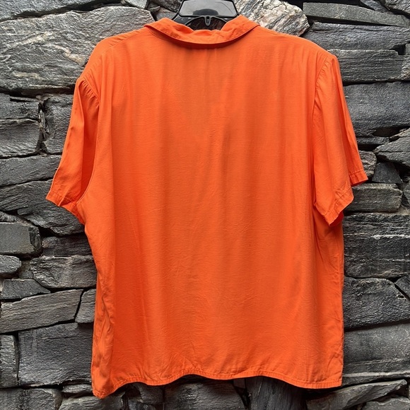 Vintage Button Up Shirt 🌈 - Picture 4 of 5